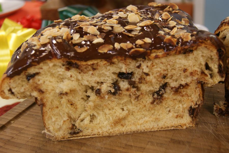 Colomba Pascoal Trufada