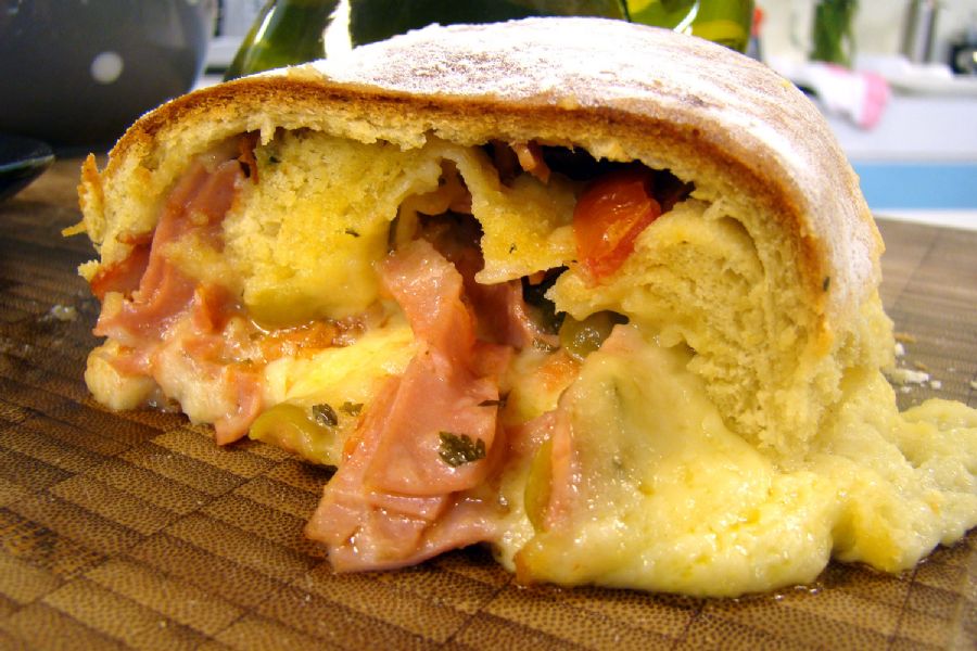 Pão de Mortadela com Mussarela