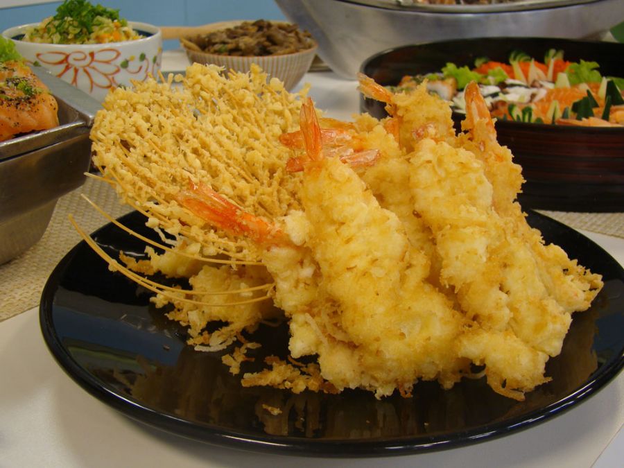 Tempura de Camarão com Coco Ralado