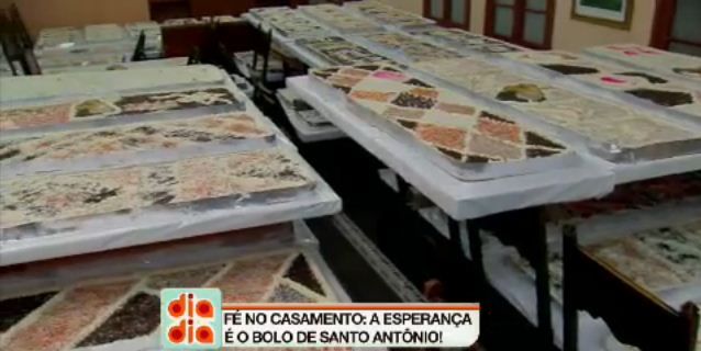 Veja como é feito o bolo de Santo Antônio