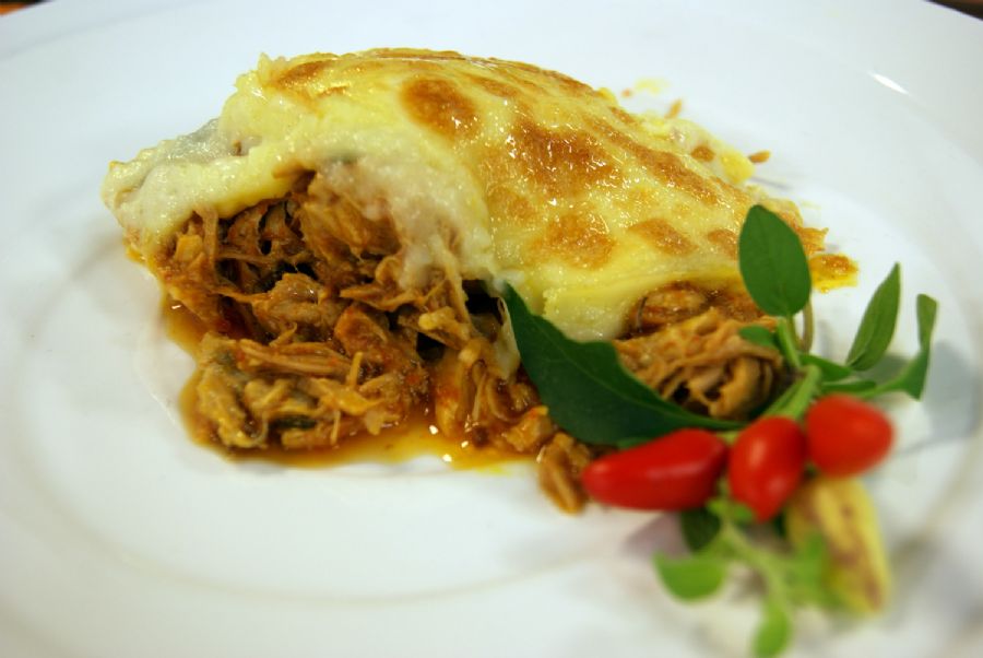 Escondidinho de Pernil