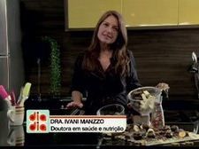 Saiba se chocolate provoca espinhas