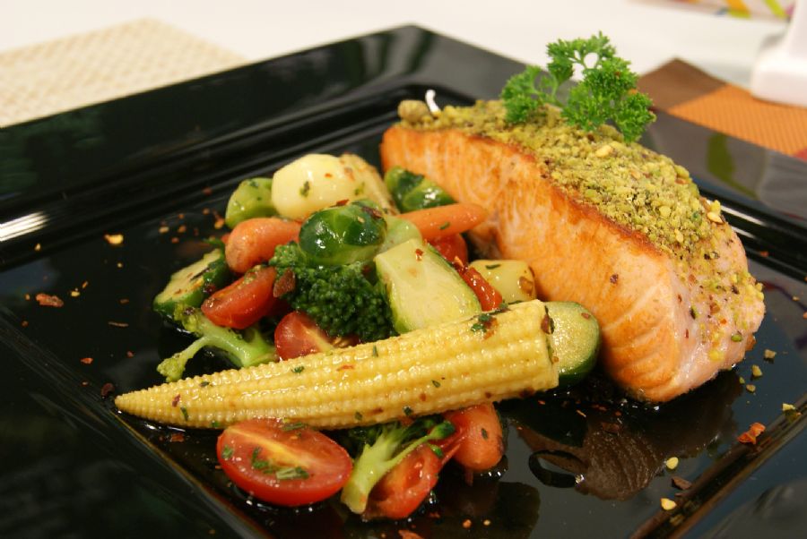 Salmão Encrostado de Pistache