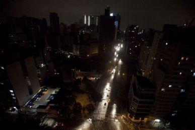 Na capital paulista, falta energia em toda a cidade