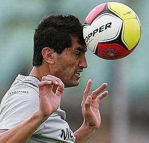 Escudero foi escolhido por Mano para reforçar Corinthians na  continuação da Libertadores