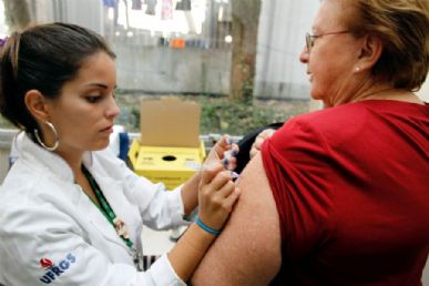 Ministério da Saúde destaca segurança e eficácia da vacinação contra gripe suína