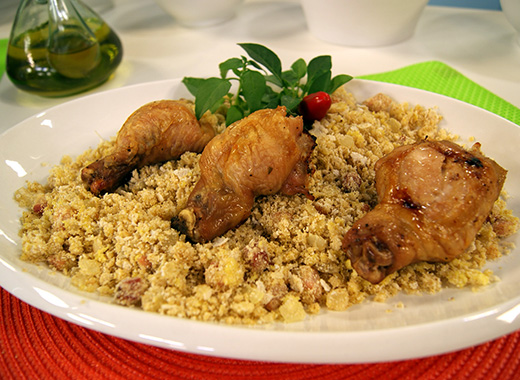 Coxa de Frango Recheada e Farofa da Sogra
