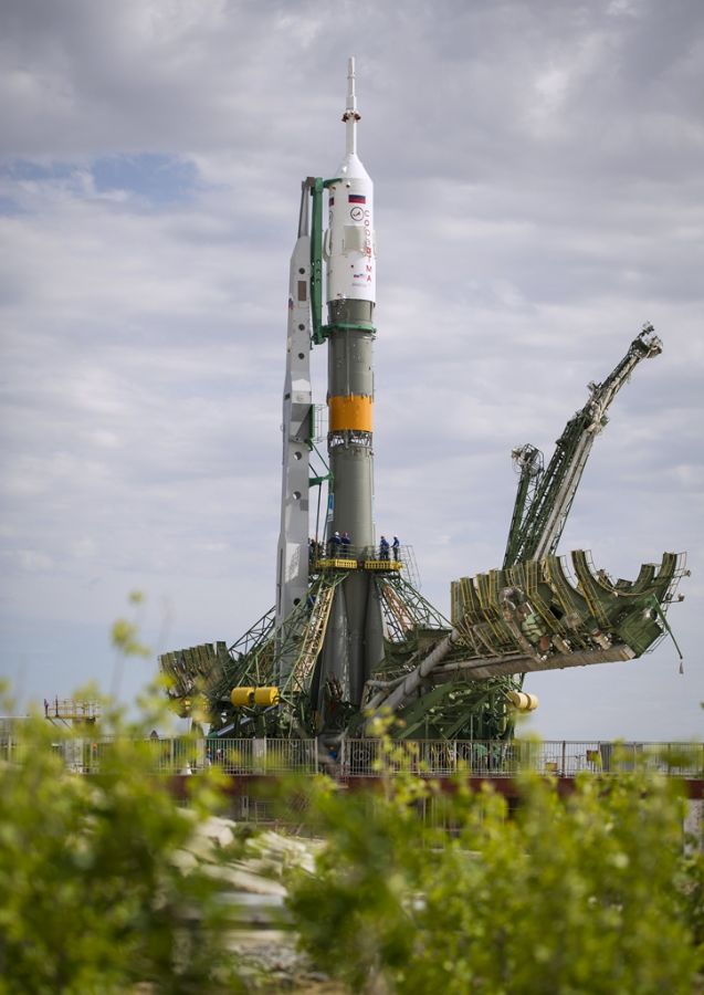Nave Soyuz está na plataforma de lançamento no Cazaquistão