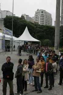 SP: Feira do trabalho no Vale do Anhangabaú oferece cinco mil vagas
