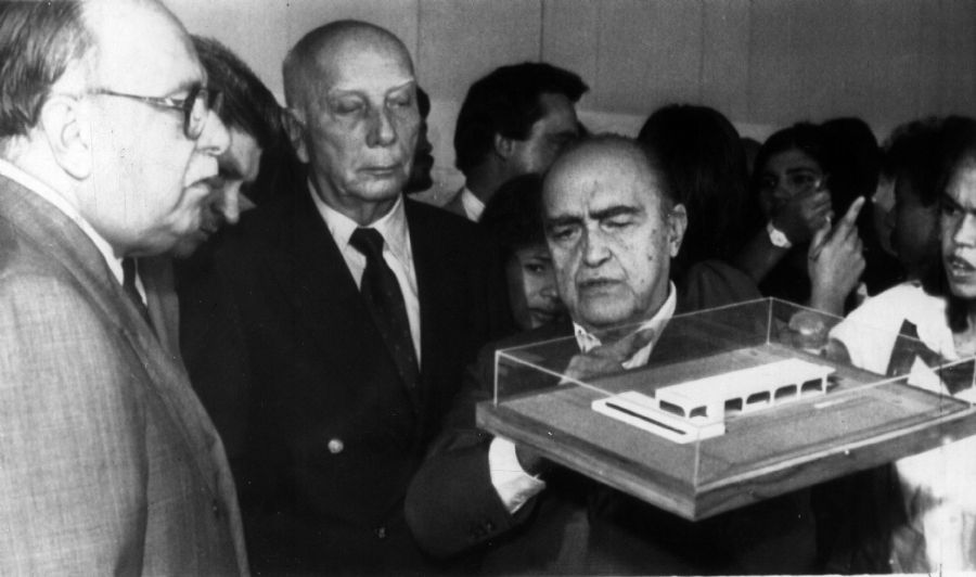PMDB completa 46 anos na política