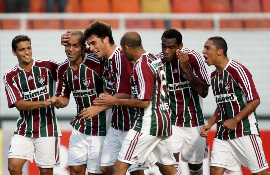 Jogadores do Flu comemora gol de Leandro Euzébio / Agência Photocamera