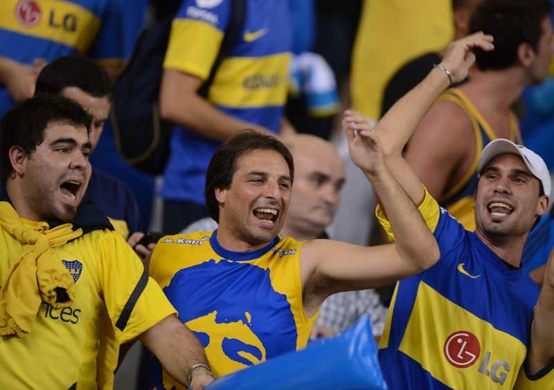 Torcida do Boca Juniors fez a festa com a classificação às semifinais da Libertadores / CHRISTOPHE SIMON/AFP