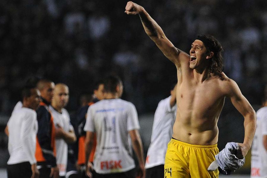 Cássio pede desculpas por provocação de modelo ao Boca Juniors / Nelson Almeida/AFP