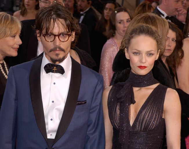 Johnny Depp e Vanessa Paradis em foto de arquivo / Featureflash/Shutterstock