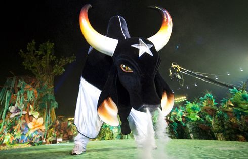 Caprichoso leva magia de Parintins à Rio+20