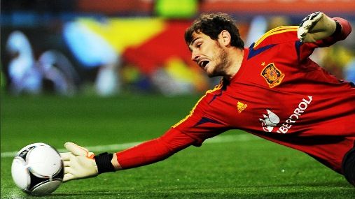 Casillas é um dos jogos da Fúria / AFP