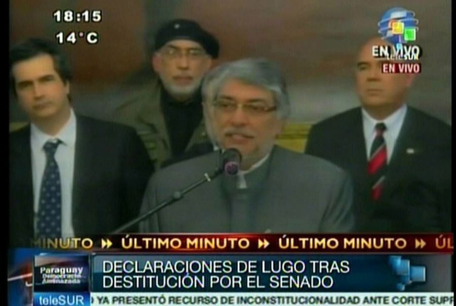 Lugo em primeiro discurso após destituição / Telesur/AFP