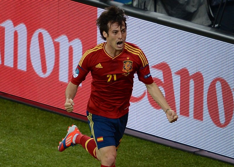 David Silva comemora gol da Espanha na vitória sobre a Itália neste domingo / JEFF PACHOUD/AFP