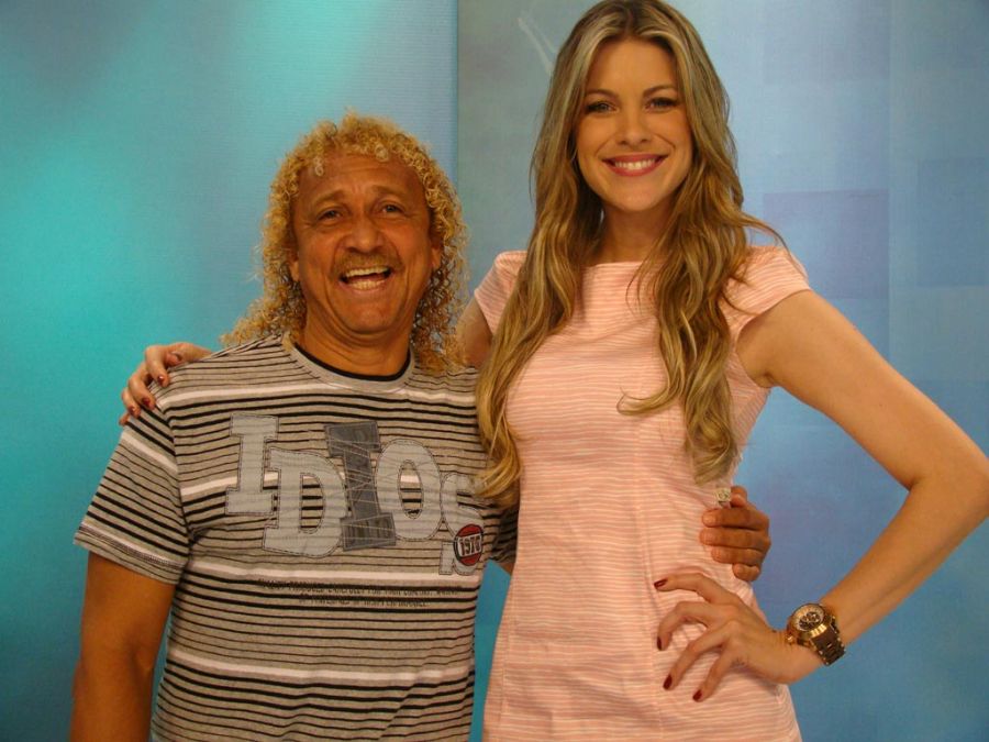 Biro-Biro fez promessa de cortar cabelo com a apresentadora do Jogo Aberto Renata Fan / Felipe Kohatsu/Band.com.br