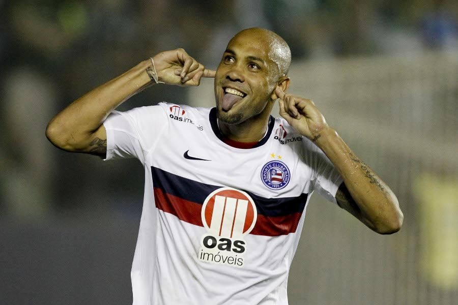 Souza comemora o segundo gol em cima do Palmeiras / Rubens Cavallari/Folhapress