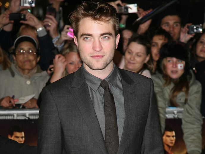 Robert Pattinson se reconcilia com Kristen Stewart e é eleito o mais sexy / Featureflash/Shutterstock