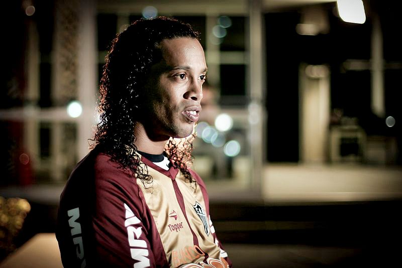 Ronaldinho é o craque do time mineiro / Bruno Cantini - Divulgação Site Oficial