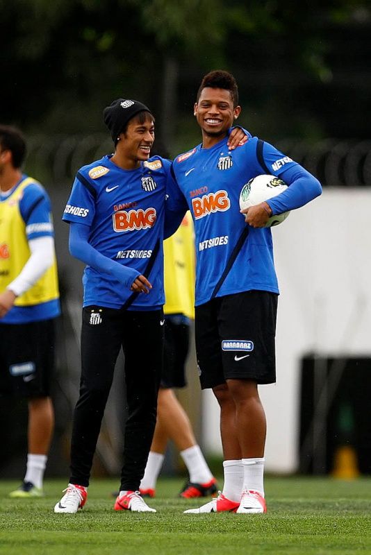 André e Neymar durante treino do Santos / Ricardo Saibun/Santos FC 