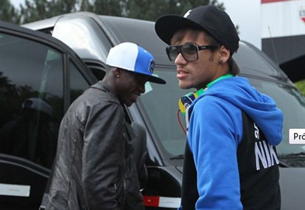 Neymar se apresenta em Cotia nesta segunda-feira / Rafael Ribeiro/CBF