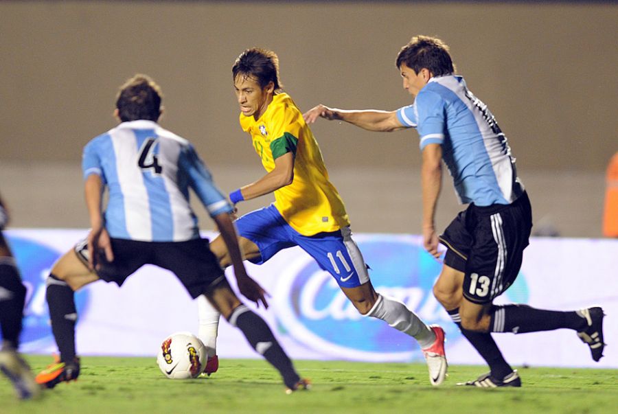 Brasil levou a melhor nas duas edições do Superclássicos / Evaristo Sá/ AFP