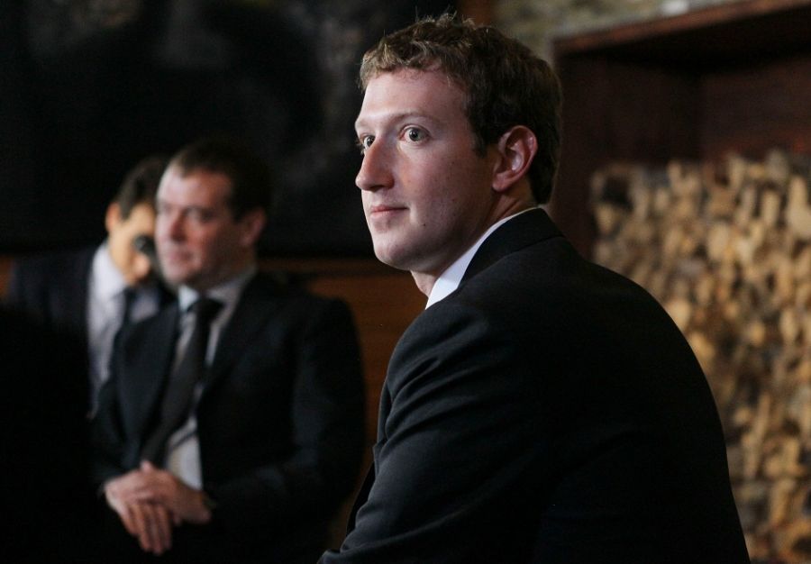 Zuckerberg disse que está comprometido em trabalhar a cada dia para fazer com que a rede social seja melhor / YEKATERINA SHTUKINA / RIA-NOVOSTI / AFP