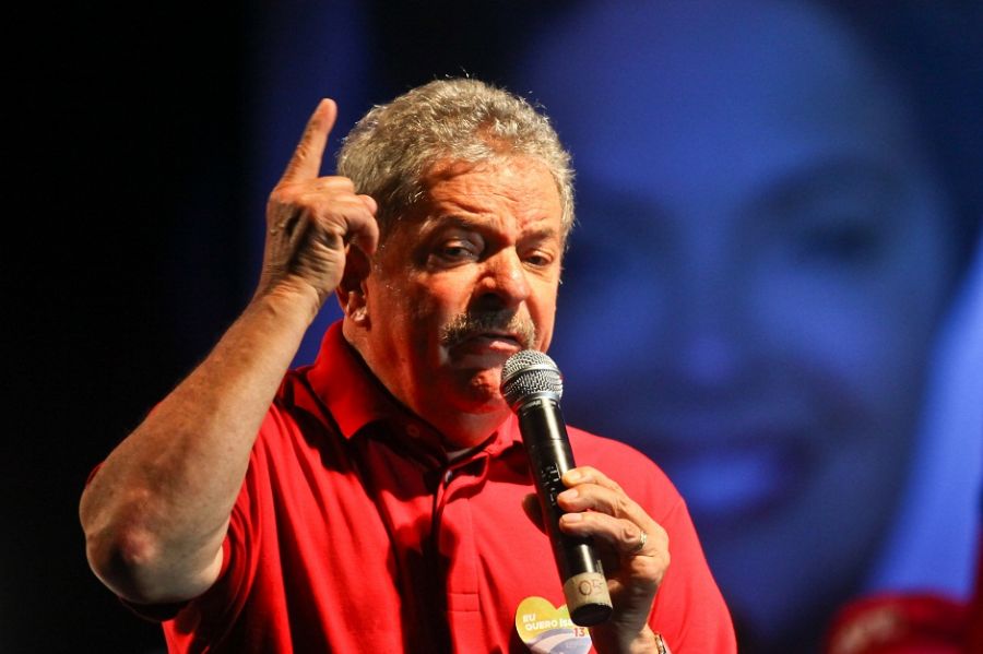 PF revela que algumas ligações foram feitas pelo ex-presidente para o escritório da Presidência em São Paulo / Victor Moriyama/Folhapress
