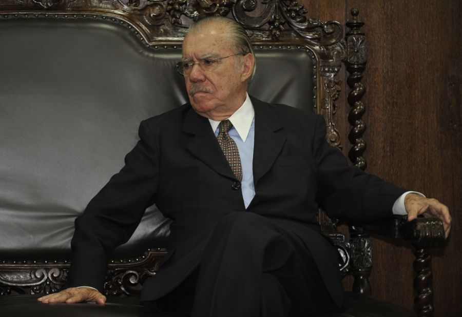 O presidente do Senado está fazendo tratamento por causa de uma infecção pulmonar / José Cruz / Agência Brasil