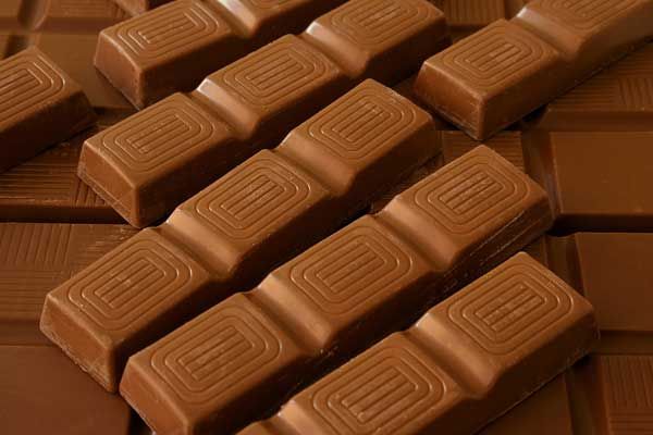 Dentre os tipos de chocolate, segundo Sylvana, a melhor opção é escolher o amargo ou o preto, ambos ricos em cobre