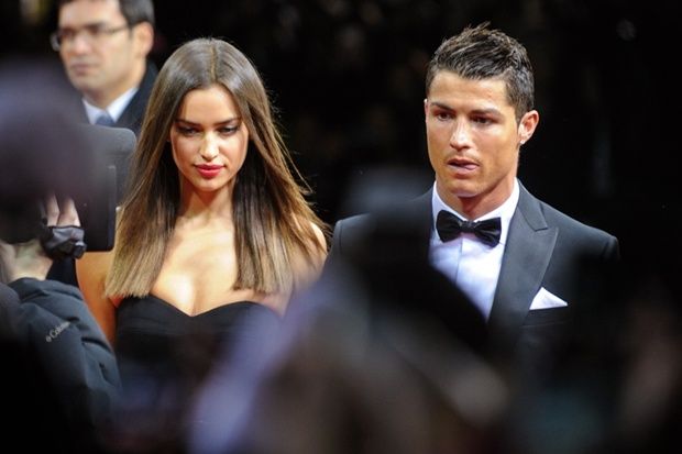 Já Cristiano Ronaldo chegou a festa muito bem acompanhado de sua mulher, Irina Shayk 
