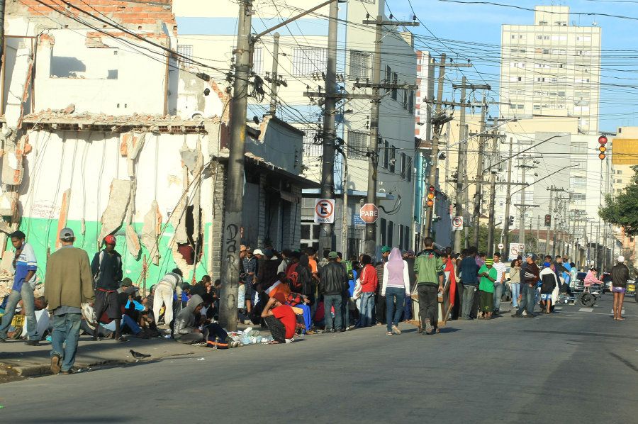 Polícia volta a fiscalizar prédios antigos da Cracolândia para reprimir o tráfico de drogas em SP Foto: Helvio Romero/AE