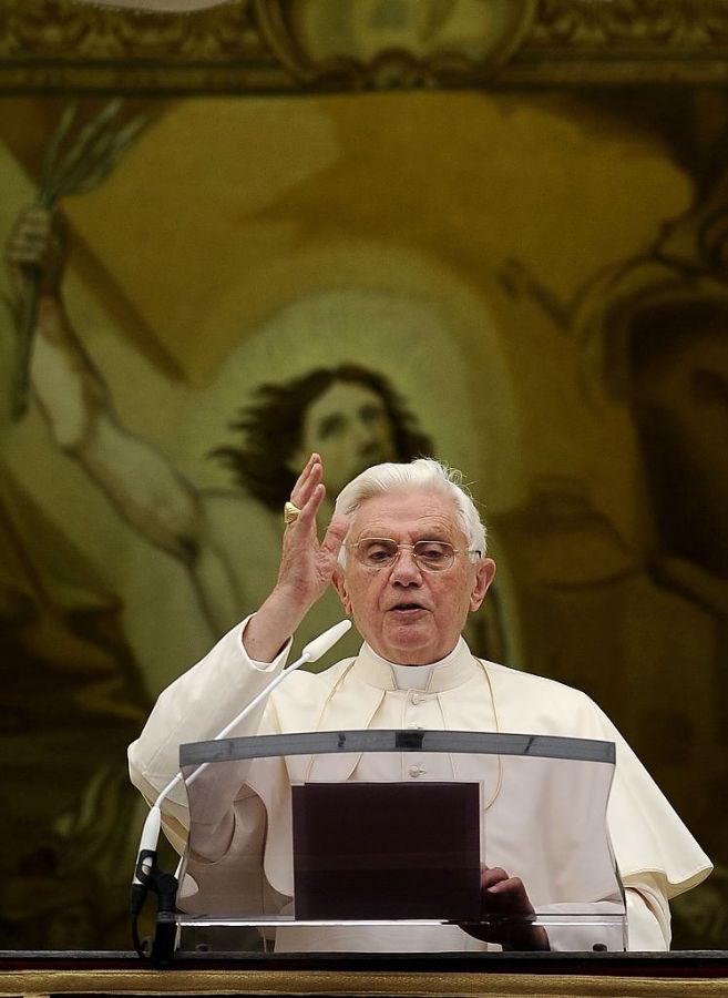 O papa Bento 16 voltou a citar a pedofilia de forma indireta