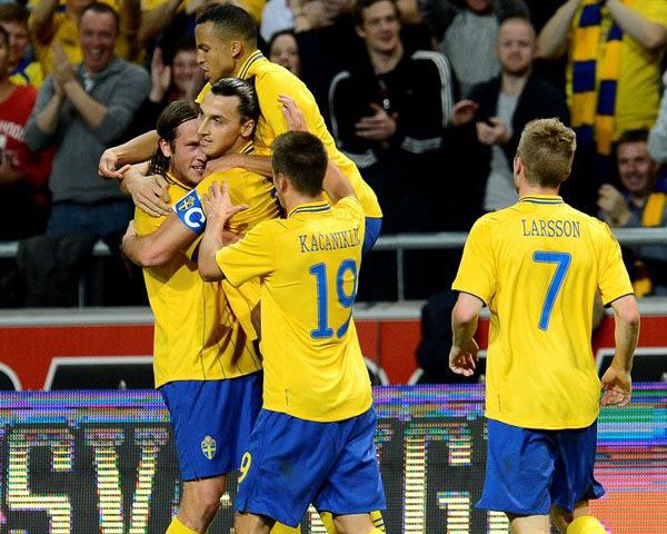 Ibrahimovic faz gol para Suécia