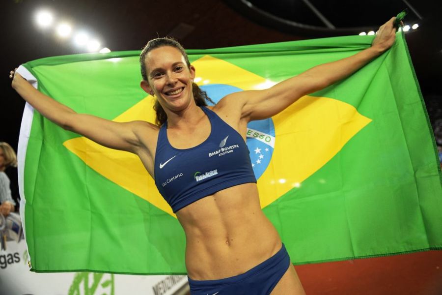 Fabiana Murer é a segunda brasileira a levar um título do circuito mundial de atletismo