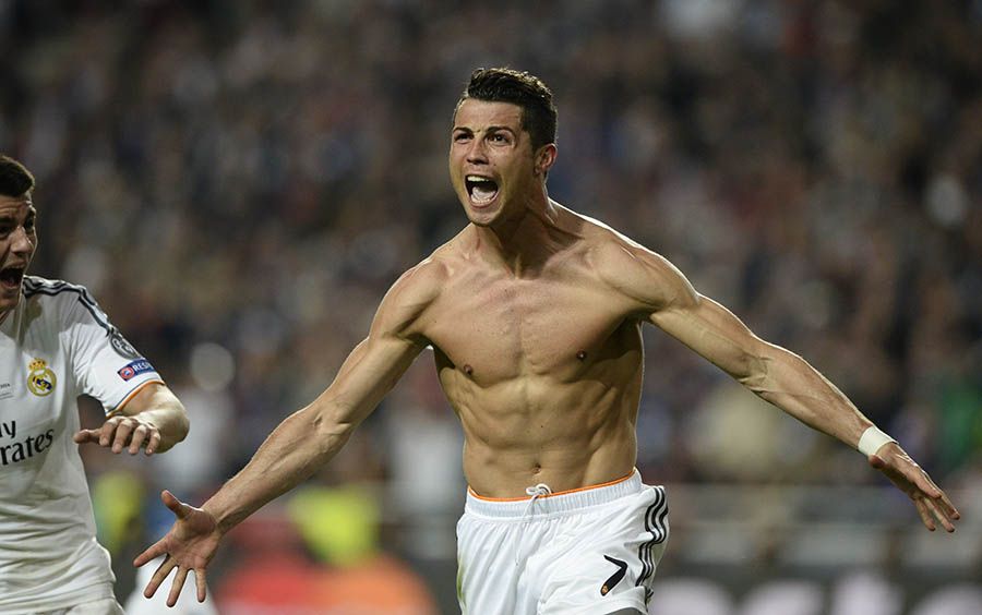 Cristiano Ronaldo comemora o quarto do Real, o gol do título / Franck Fife/AFP