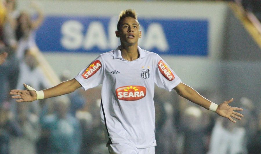 Neymar marcou o último gol do Peixe na vitória sobre o Cruzeiro