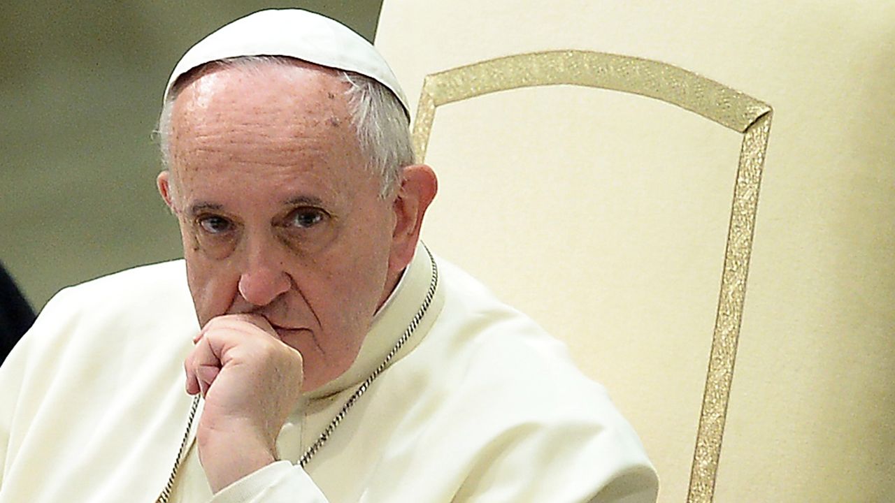 Papa terá que enfrentar polêmica sobre Banco do Vaticano / Filippo Monteforte/Pool/AFP