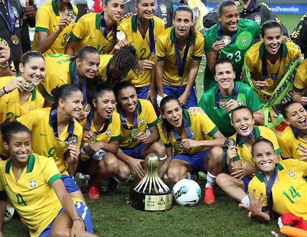 Brasil comemora título em Brasília