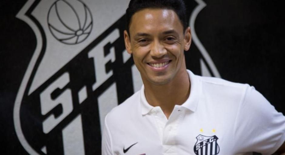 Ricardo Oliveira está de volta ao Santos após 12 anos / Ricardo Saibun/Santos FC