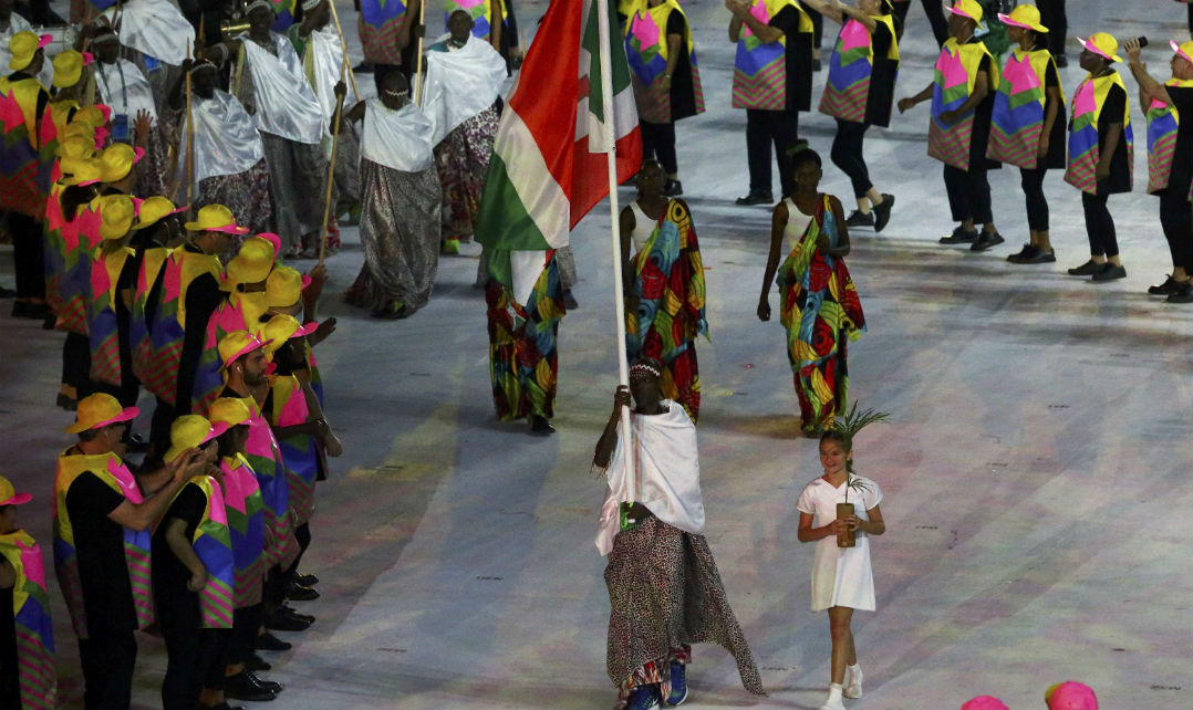 Burundi coloriu o Maracanã com seu uniforme
