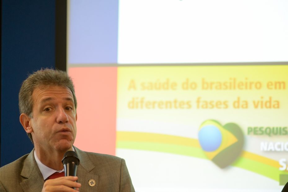 Arthur Chioro diz que Brasil vive epidemia de cesarianas / Erbs Jr./Frame/Folhapress