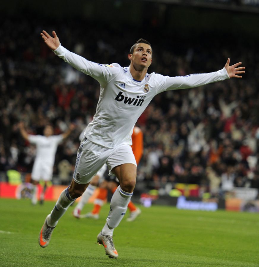 Cristiano Ronaldo ganha 11,5 milhões de euros por ano do Real Madrid
