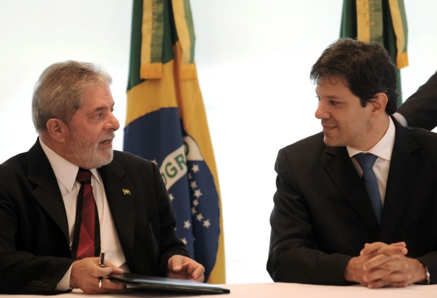O presidente, Luiz Inácio Lula da Silva e o ministro da Educação, Fernando Haddad, participam da cerimônia de balanço dos oito anos do governo
