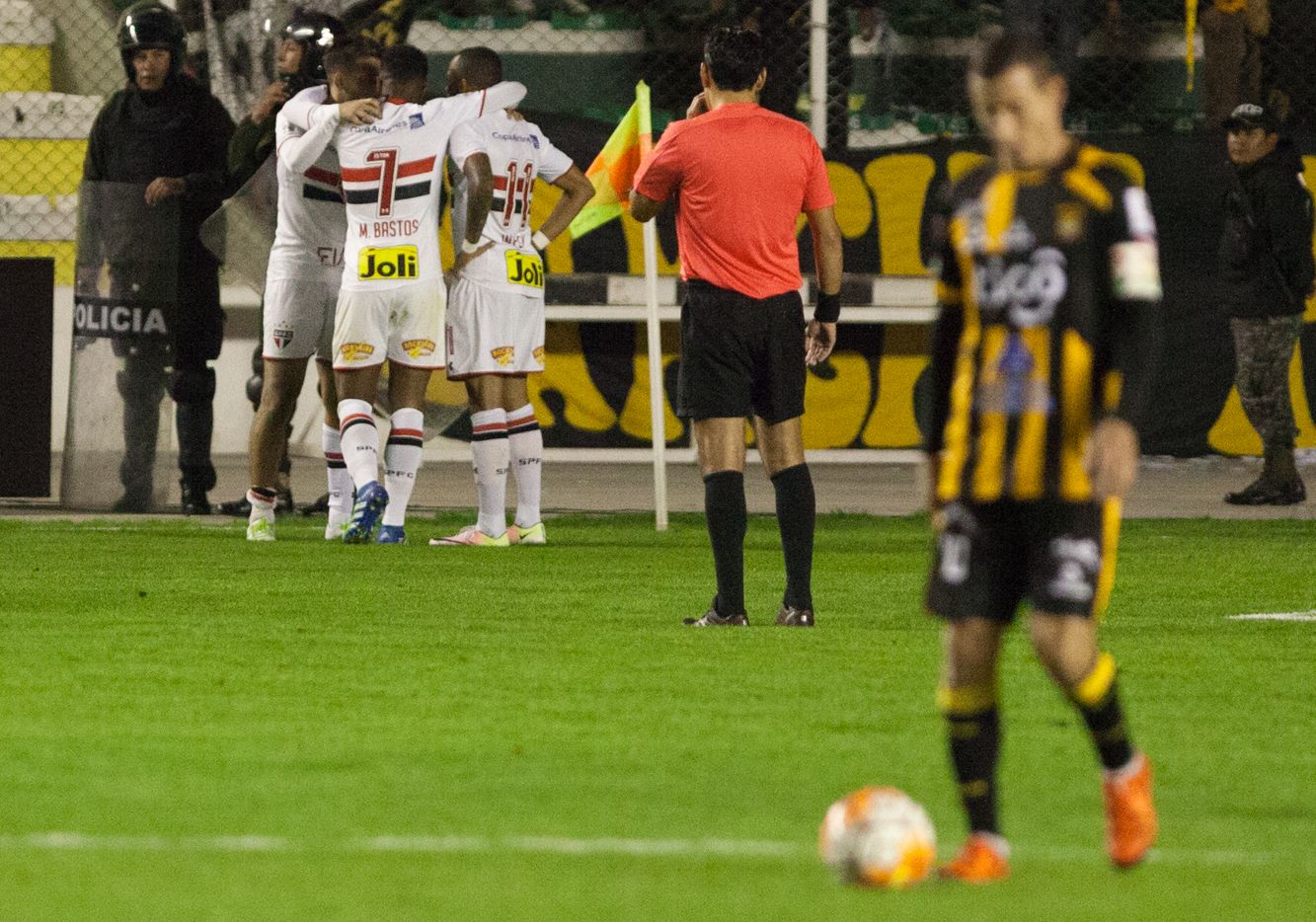Calleri fez o gol que classificou o São Paulo - Ivan Canelas Lizarraga/Reuters
