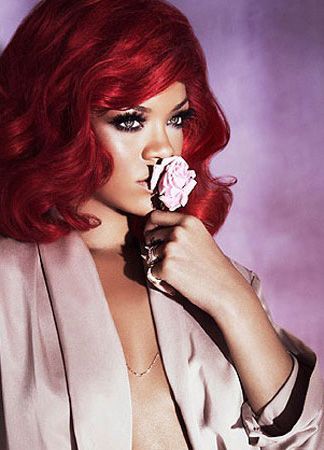 Rihanna vai lançar perfume em 2011