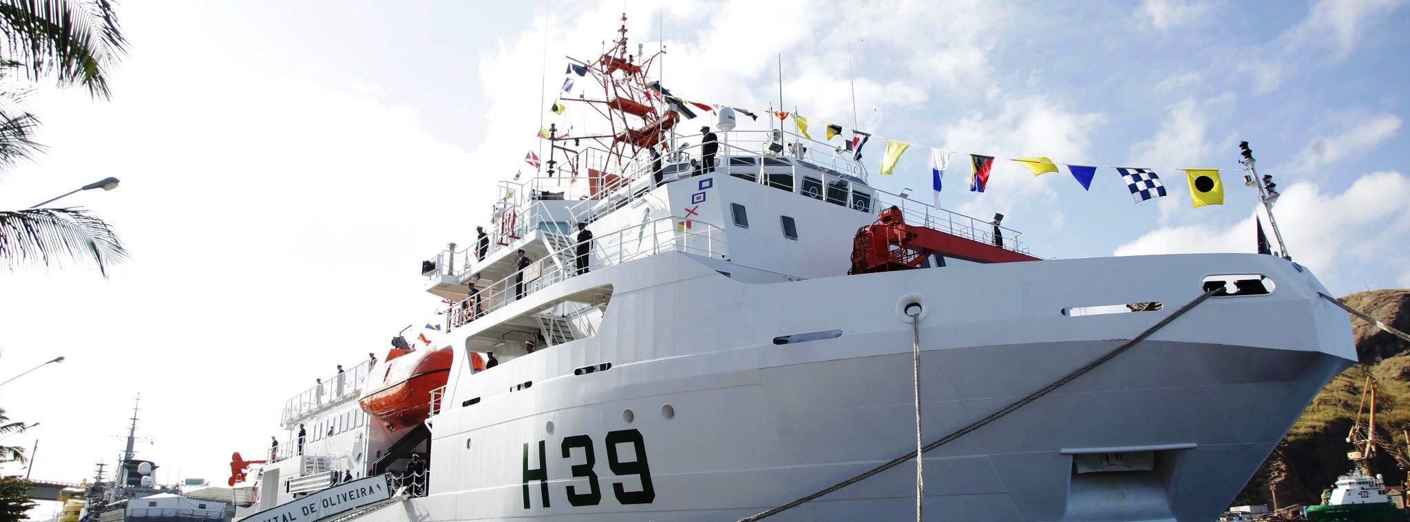 Navio Pesquisa Hidroceanográfico está ajudando nas buscas